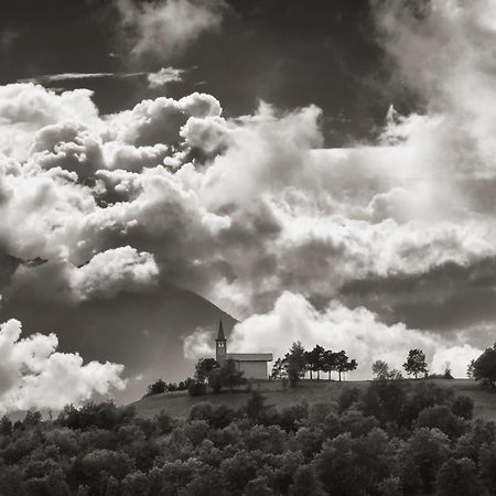 Отель Confrerie Du Moyen Age Verrayes Экстерьер фото